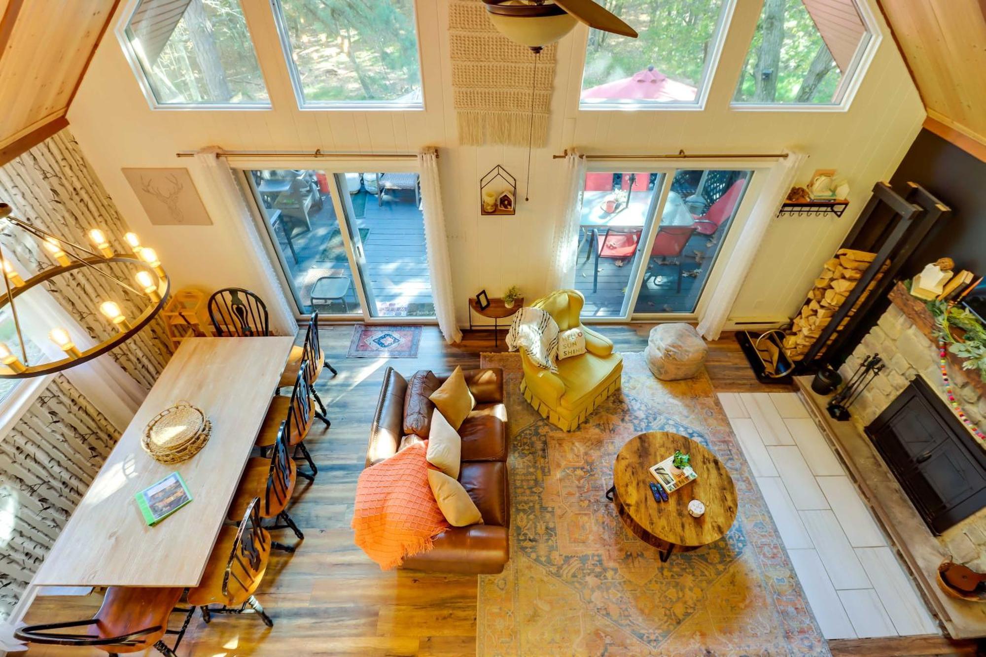 Poconos Ski Retreat With Sauna, Hot Tub, And Game Room Lake Harmony Kültér fotó